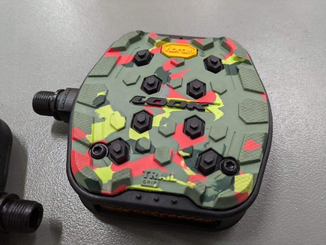 LOOK 「ルック」 TRAIL GRIP ペダル