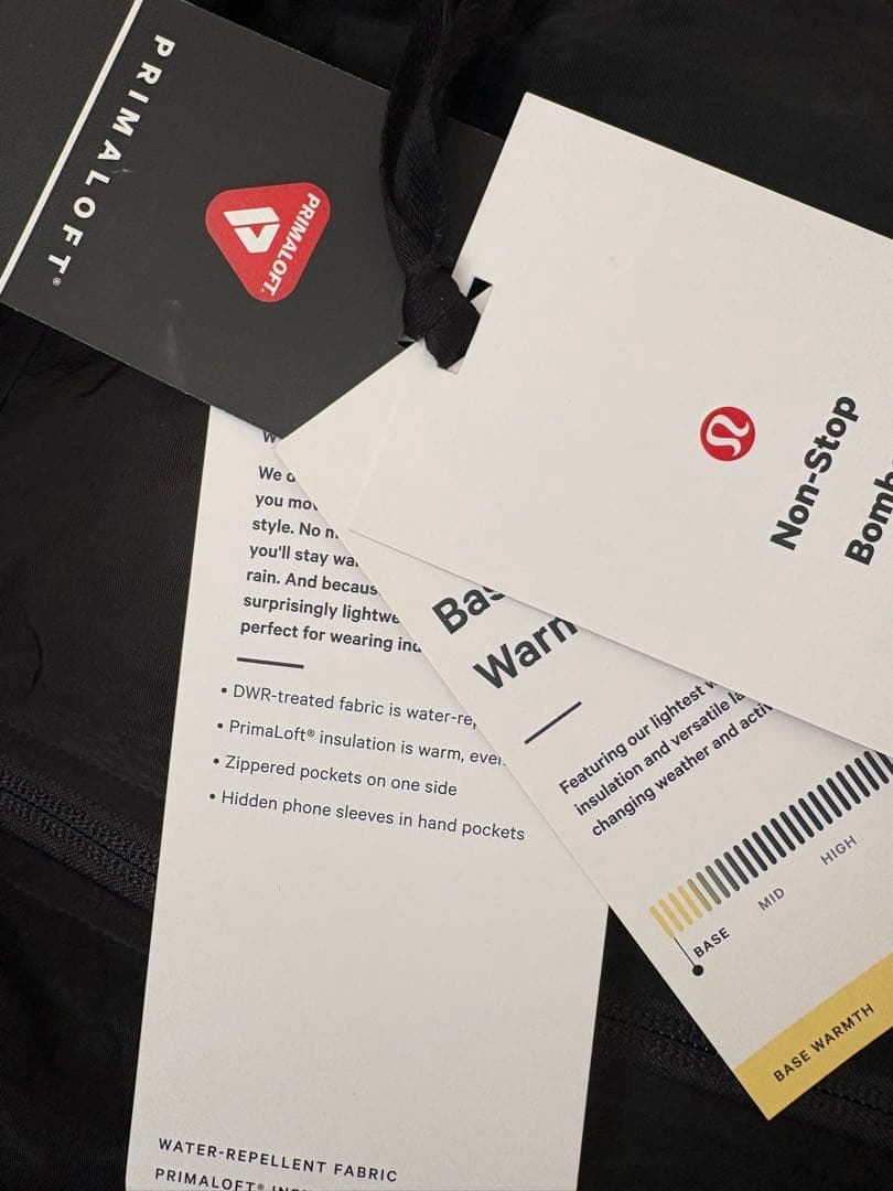 【未使用タグ付】lululemon ルルレモン　 ジャケット　リバーシブル　黒