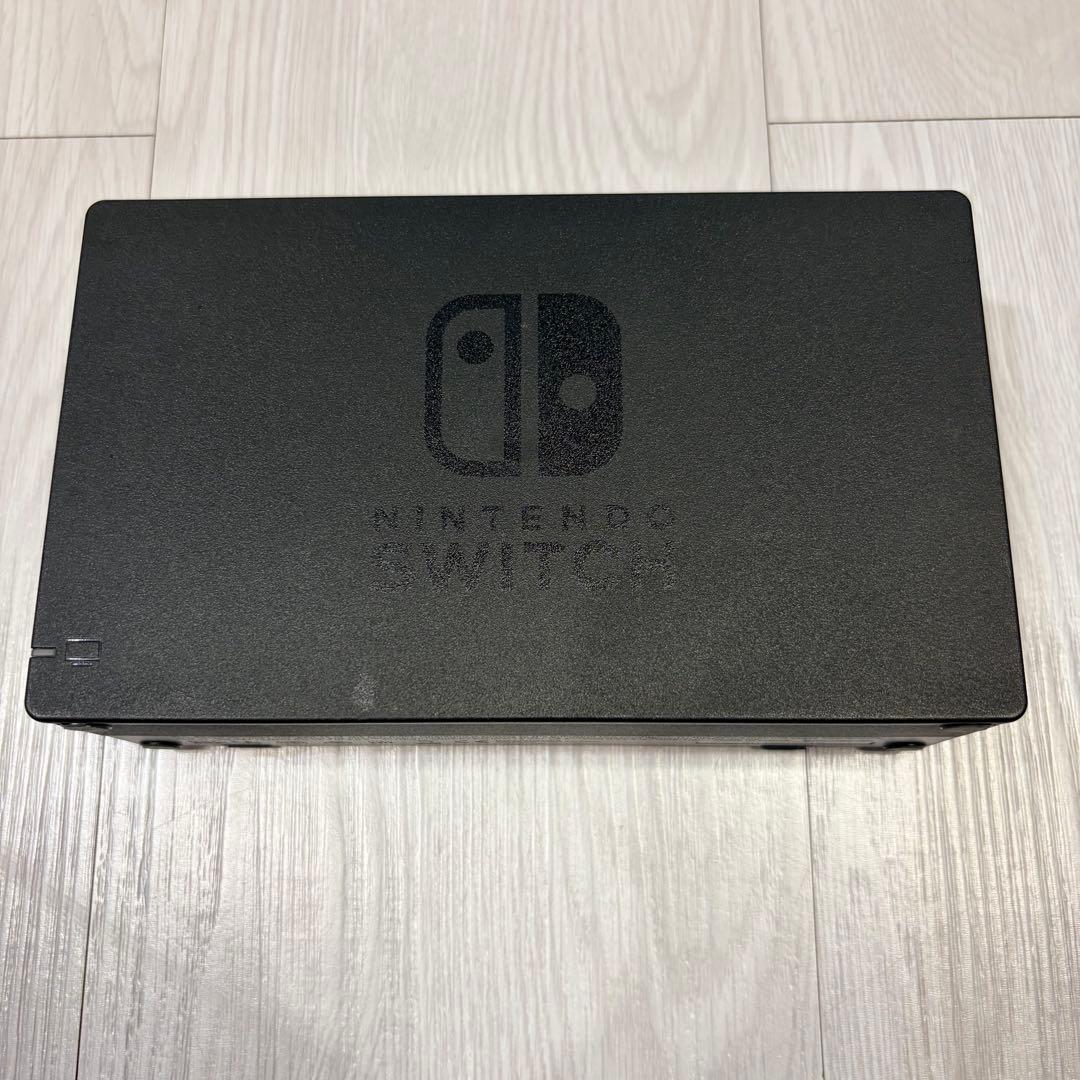 NintendoSwitch有機ELモデル 付属品はバッテリー強化型 初期化済