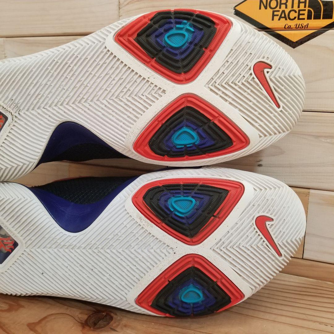 美品　2017 NIKE KYRIE 3 “KYRACHE LIGHT” ハラチ