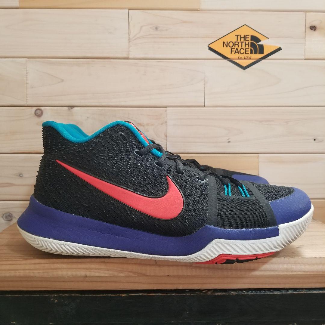 美品　2017 NIKE KYRIE 3 “KYRACHE LIGHT” ハラチ