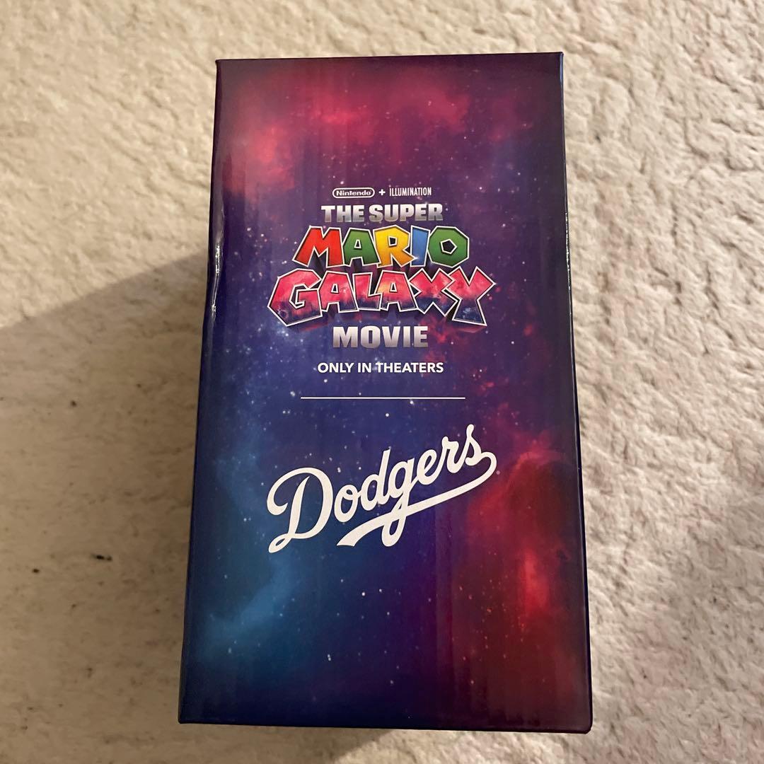 Yoshi 18 Los Angeles Dodgers フィギュア