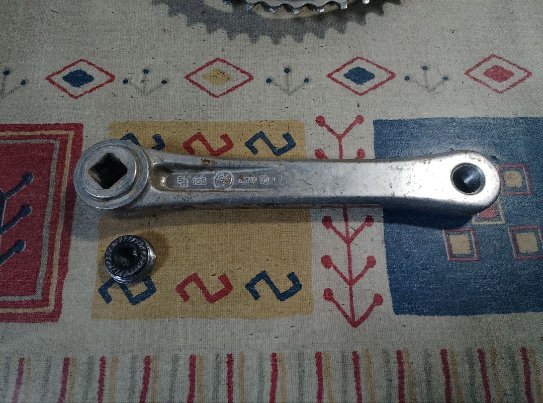 クランクセット SAKAE SX 52/42/32T 165mm