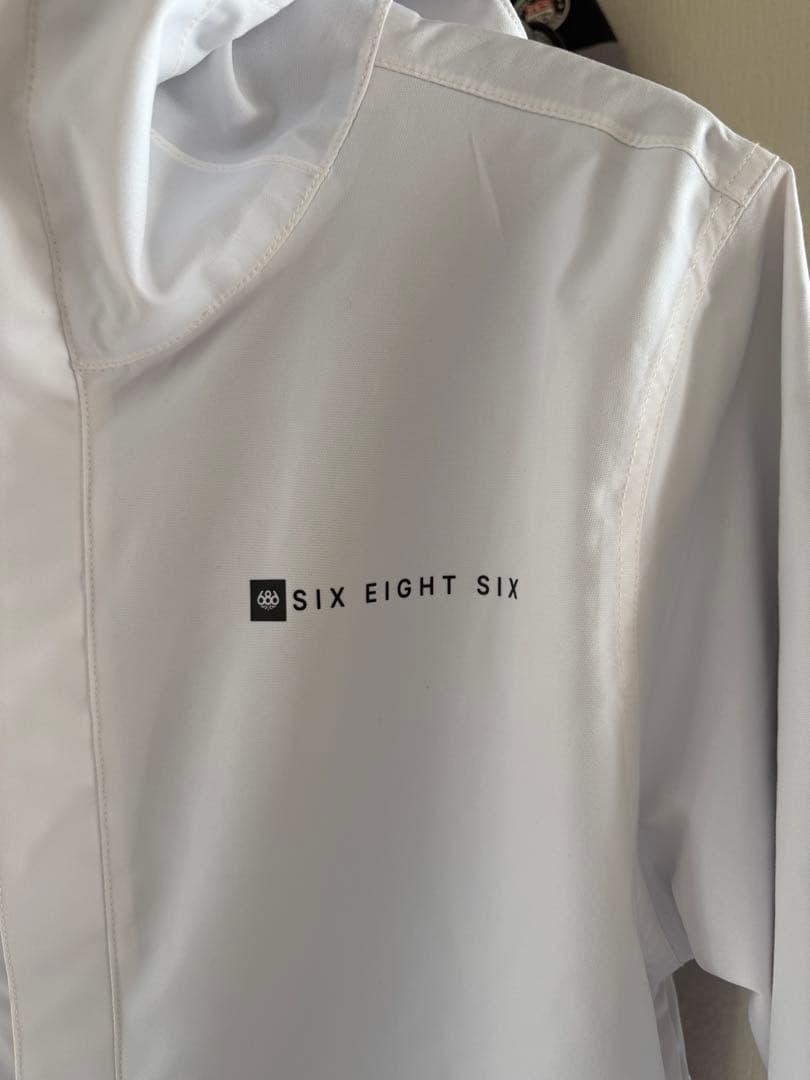 686 ウェア 25/26モデル 上下セット　 限定激レアモデル