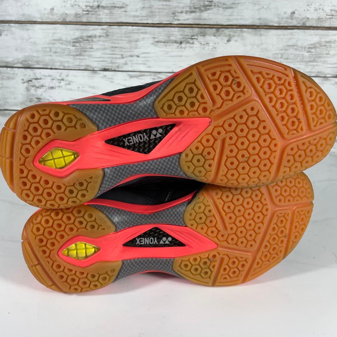YONEX パワークッション65Z 桃田賢斗　バドミントンシューズ　23.5cm