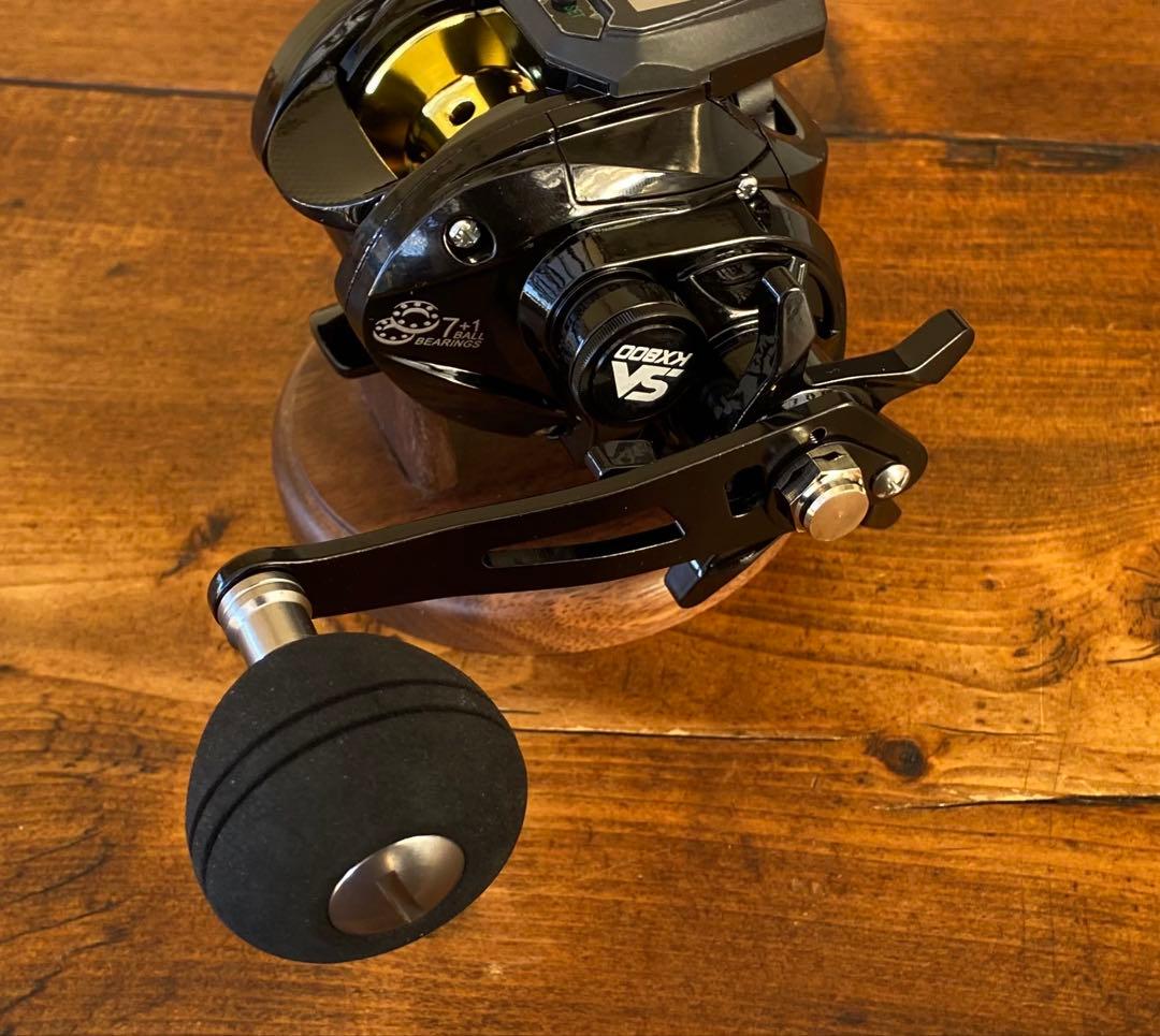 デジタルカウンター付きベイトリール　タイラバ　船釣り　ジギング　ソーラー充電