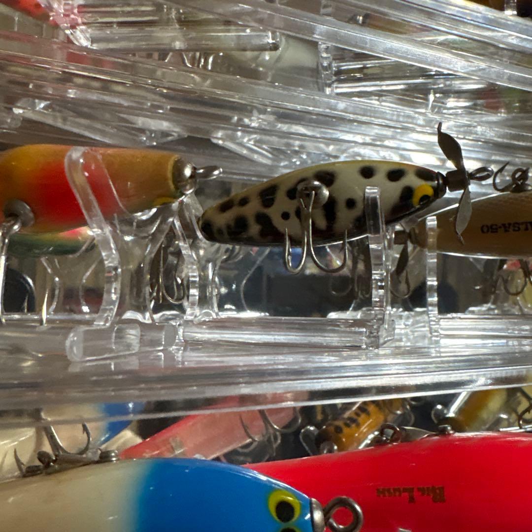 ハードルアーとコレクションケース バルサ50、ハトリーズ、ズィール