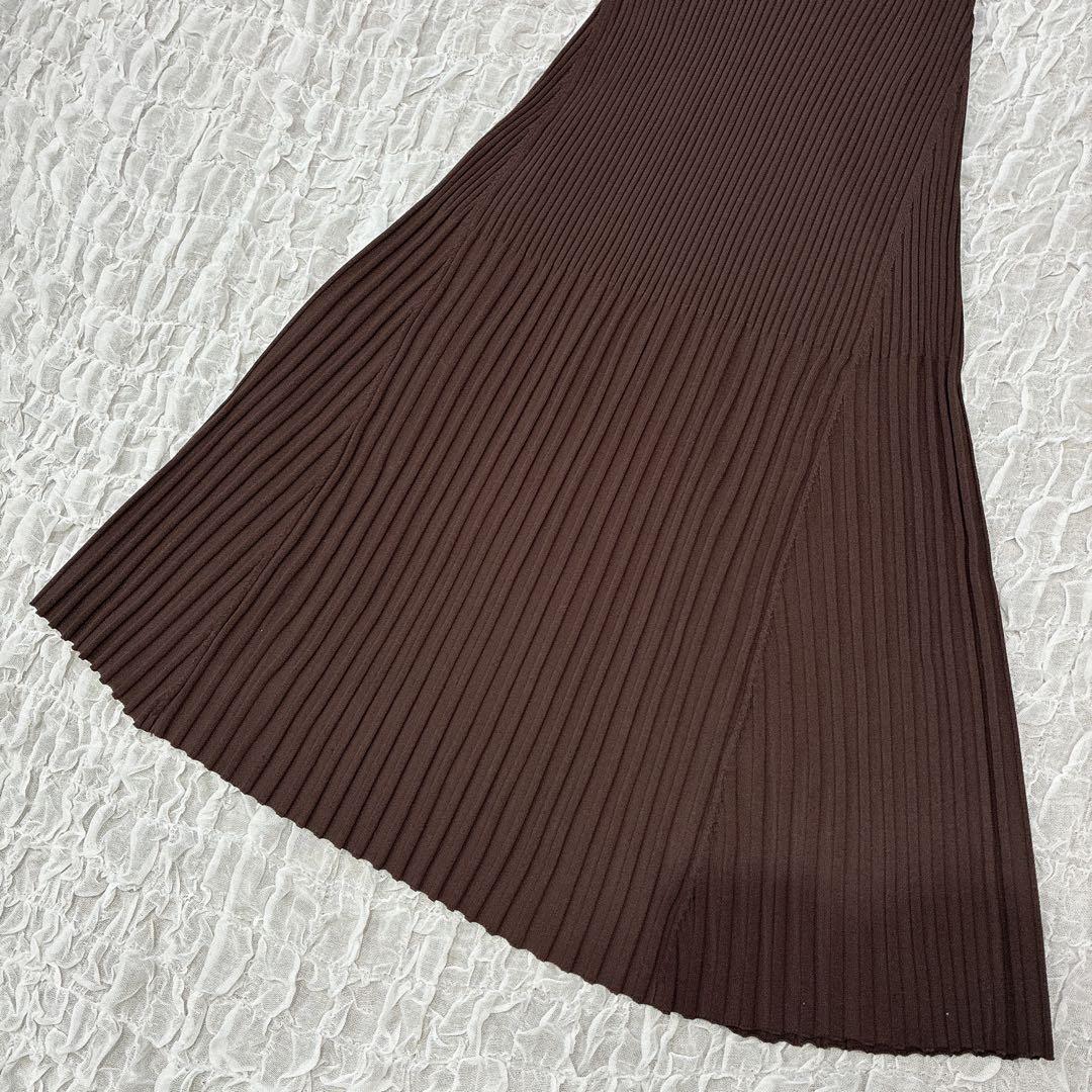 未使用　ブラウン　anuans セミマーメイドニットワンピース　ロング　XS