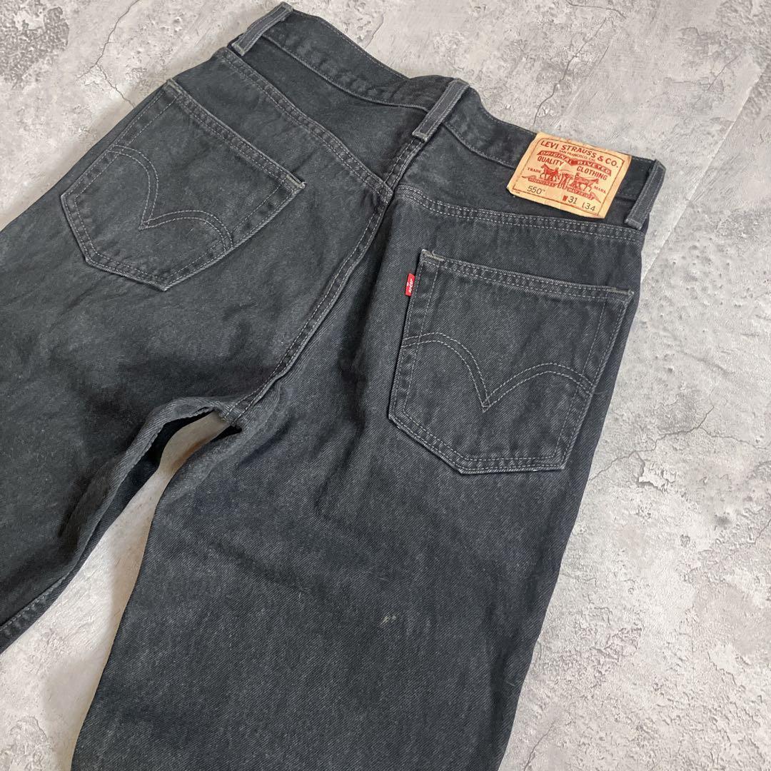 リーバイス　ブラックデニム　550 リラックスフィット　黒　31×34