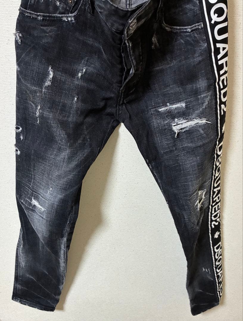 ディースクエアード スケーターブラックデニム（42）