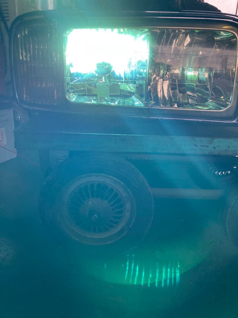 プレジデント　js ヘッドライト　HID 運転席側