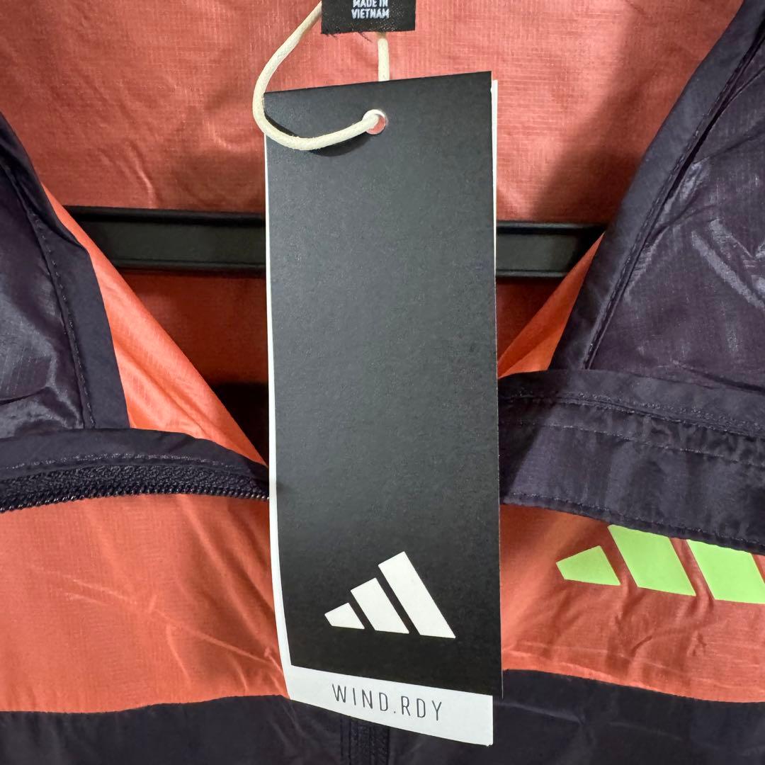 【新品タグ付き】adidas フード付きランニングジャケット Sサイズ