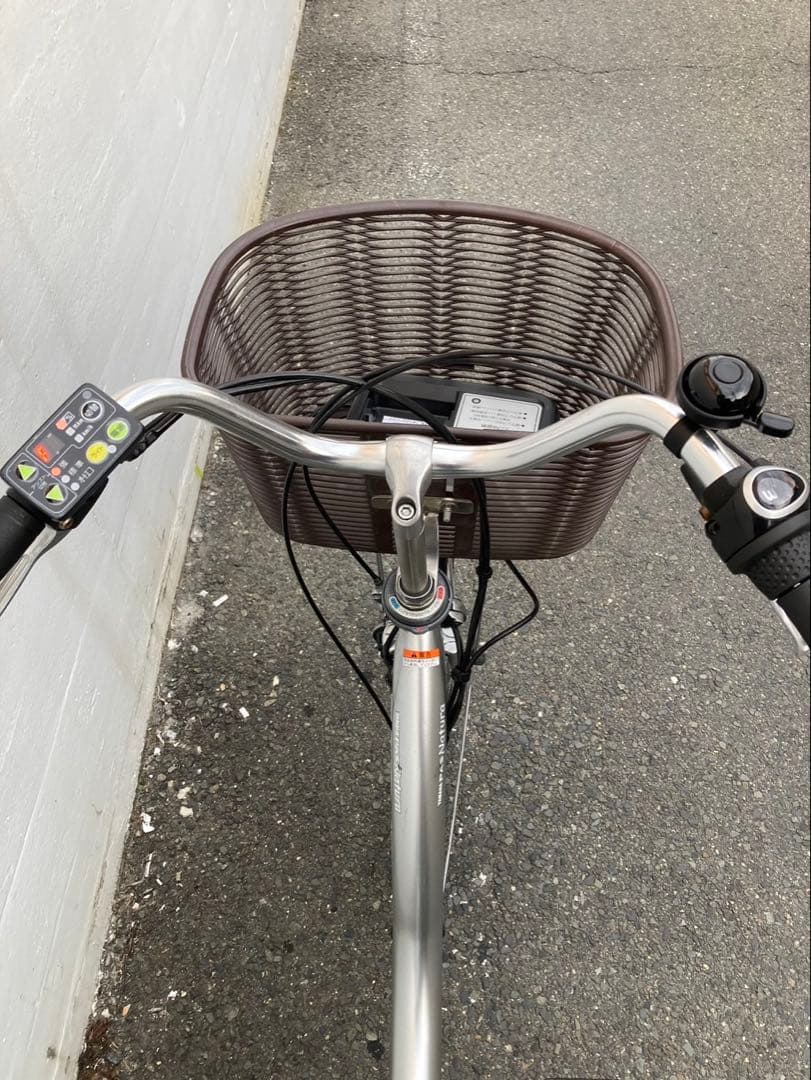 1581業界最長12ヶ月保証付！送料無料エリア多数！安全整備済み！電動自転車