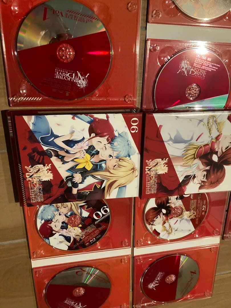 ヴァルキリードライブマーメイド　全6巻収容BOX付　ブルーレイセット