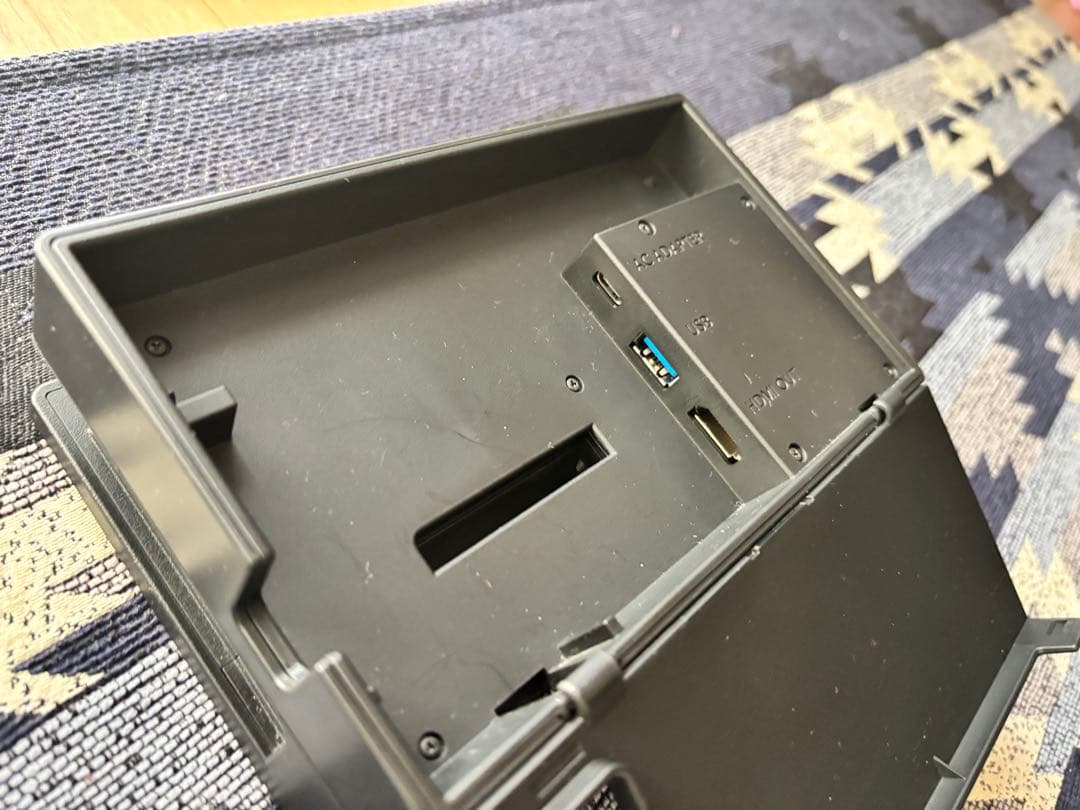 【美品】Nintendo Switch ネオンブルー/レッド 本体