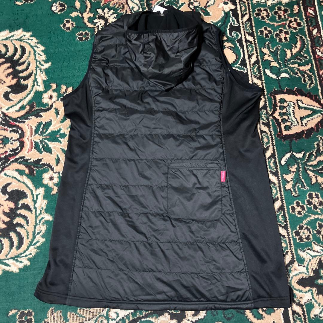 新品未使用タグ付　マリクレール スポーツ　5L 中綿　フード付きロングベスト