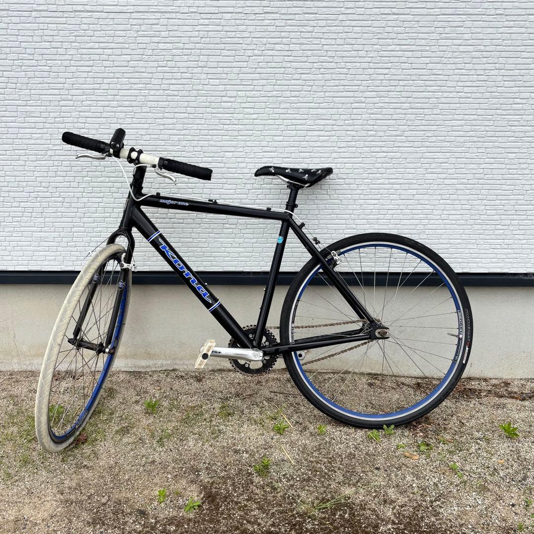 【良品】KONA シングルスピードバイク　ブラック×ブルー×ホワイトカラー