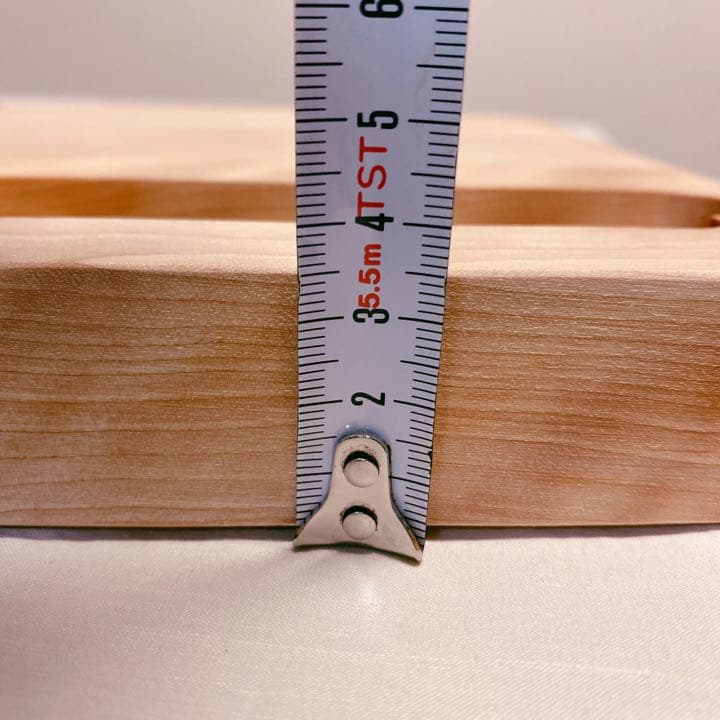 ブレッドナイフと木製カッティングボード　Montana