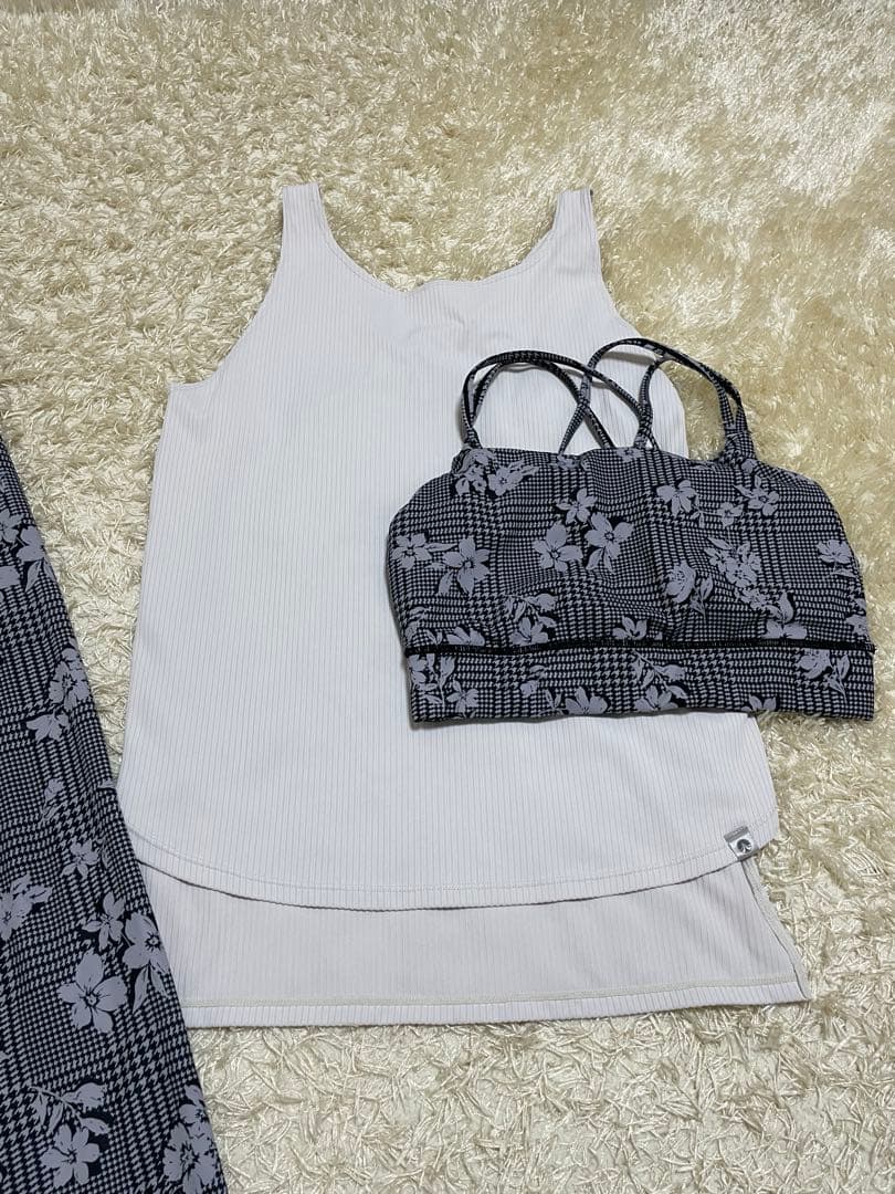 【SUKALA】チェックセパレートツイストタンクトップ　ウエストクロスレギンスM