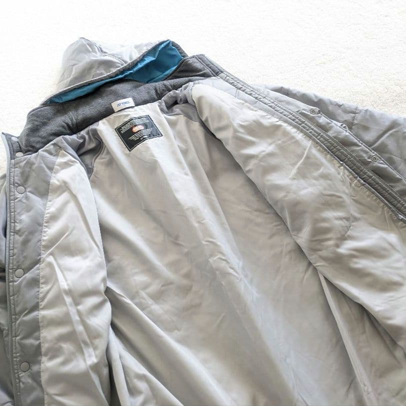 美品 YONEX HEATCAPSULE　ヨネックス ベンチコート XL