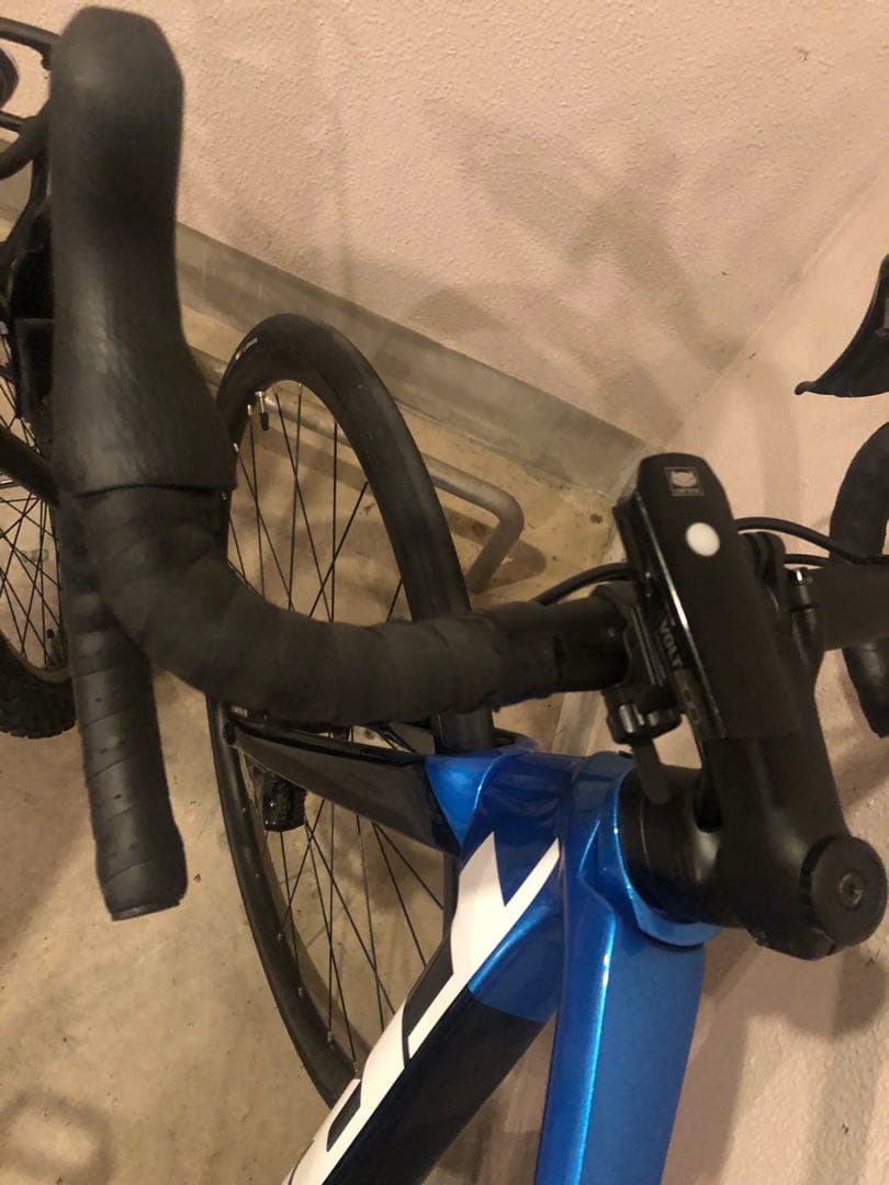 Trek エモンダsl5 ロードバイク カーボンフレーム