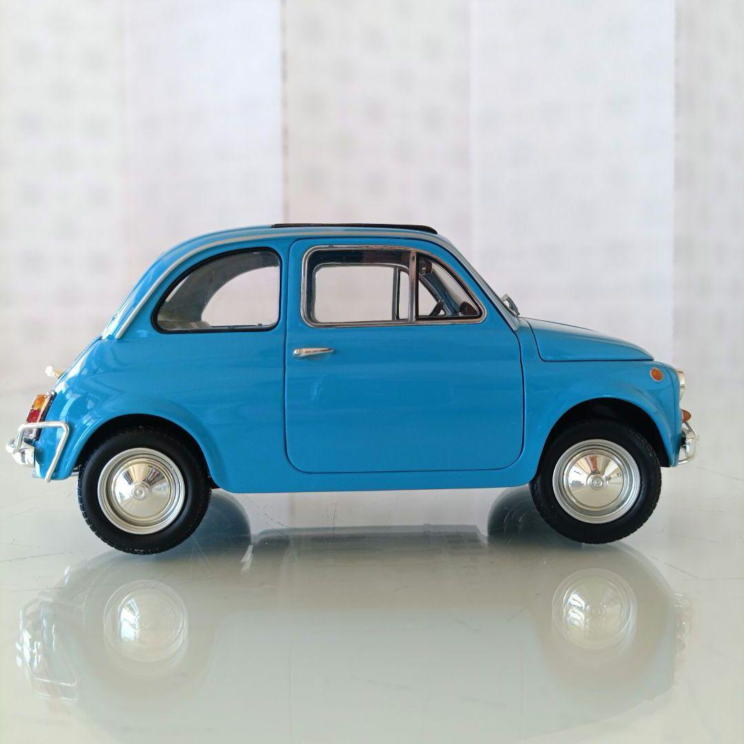 ミニチャンプス 1968 フィアット500L 1:18