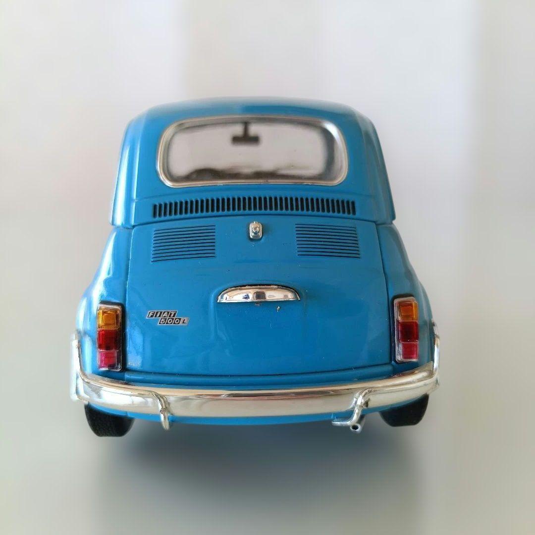 ミニチャンプス 1968 フィアット500L 1:18