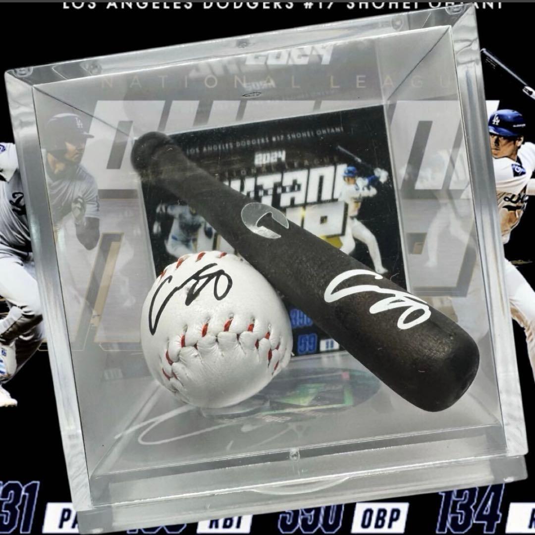 大谷翔平選手　MVPサインプリントフィギュアボール、TOPPSカード 2点セット