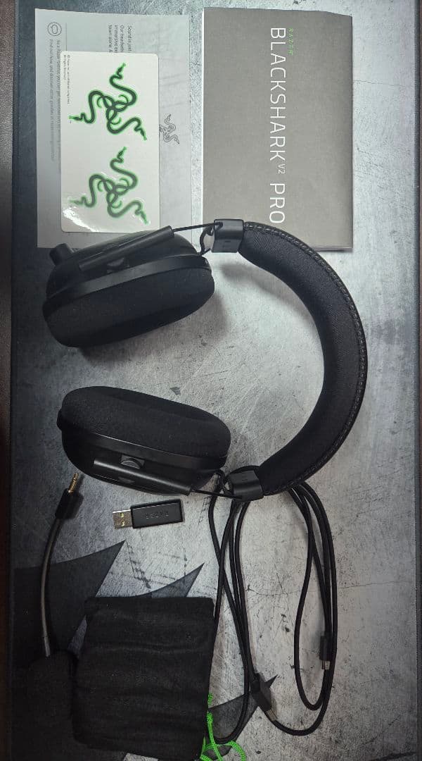 RAZER BLACKSHARK V2 PRO　【動作確認済】
