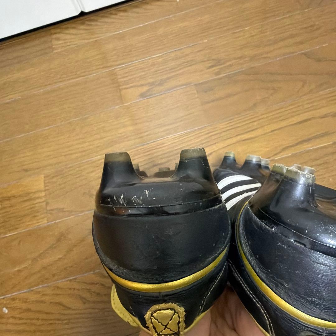 仮*ガ様 adidas サッカー ブラック/ホワイト/ゴールド adipure