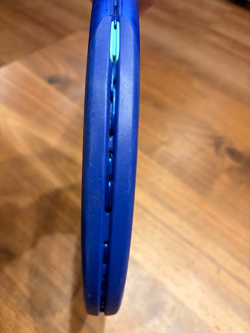 うるふるWilson ウルトラV5 111 グリップ2テニスラケット 2