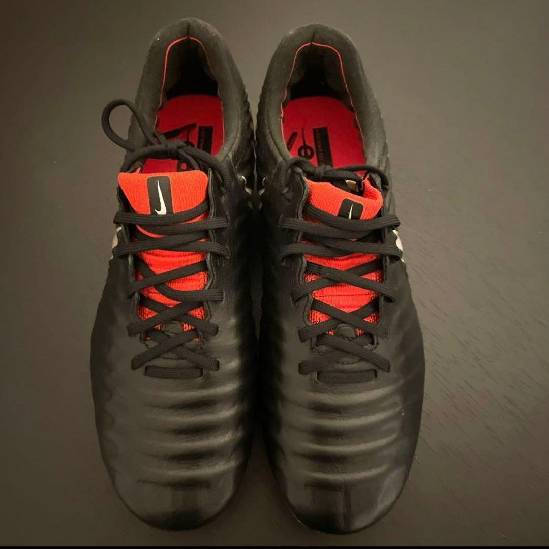 ナイキ 【 ティエンポ レジェンド7 エリートHG 】