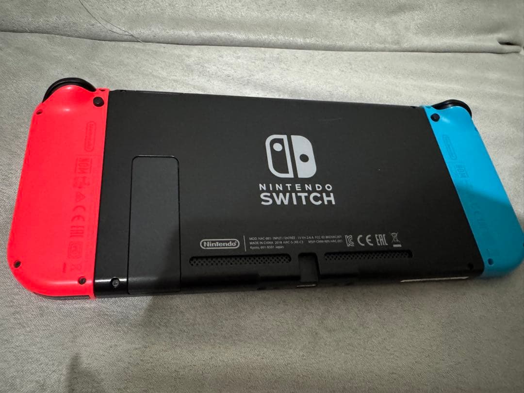Nintendo Switch 本体 青と赤　即日発送