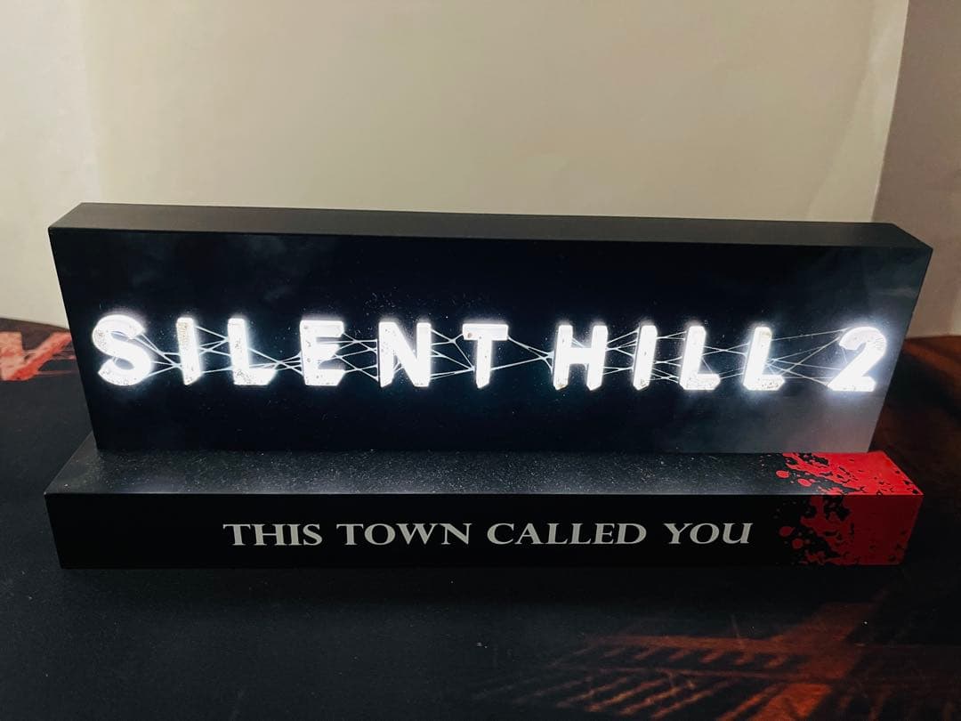 新品未使用　サイレントヒル2 ロゴライト GameStop限定品
