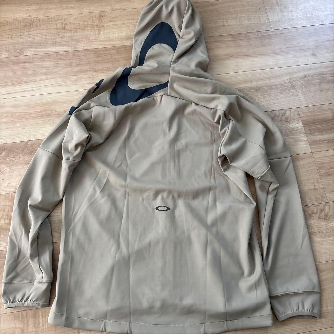 新品　オークリー　メンズ　トレーニングジャケット　ストレッチ　フード　L