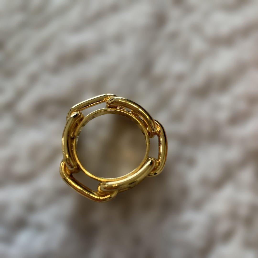 エルメス　スカーフリング　シェーヌダンクル　内径2センチ、外径3センチ