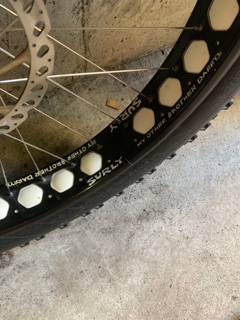 SURLY パグスレイ　Nate 26x3.8ホイールセット