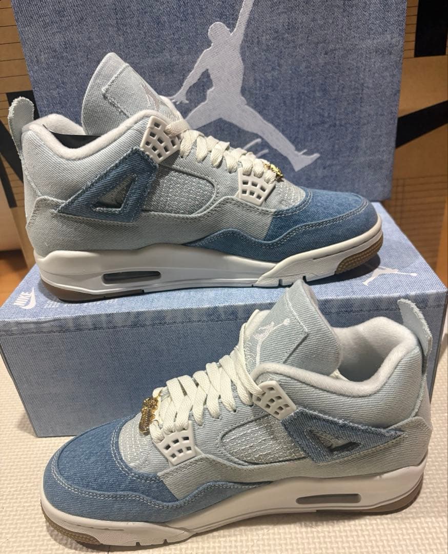 ナイキ　ジョーダン4レトロTEX