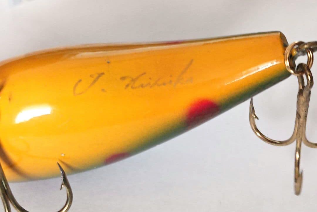 た*ん様 未使用 オールドルアー バルサ50 西岡サイン クランクベイト