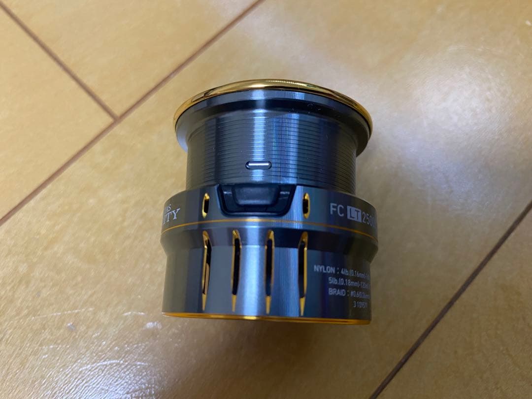 ダイワ 21ルビアスエアリティ　FC LT 2500S-XH スプール