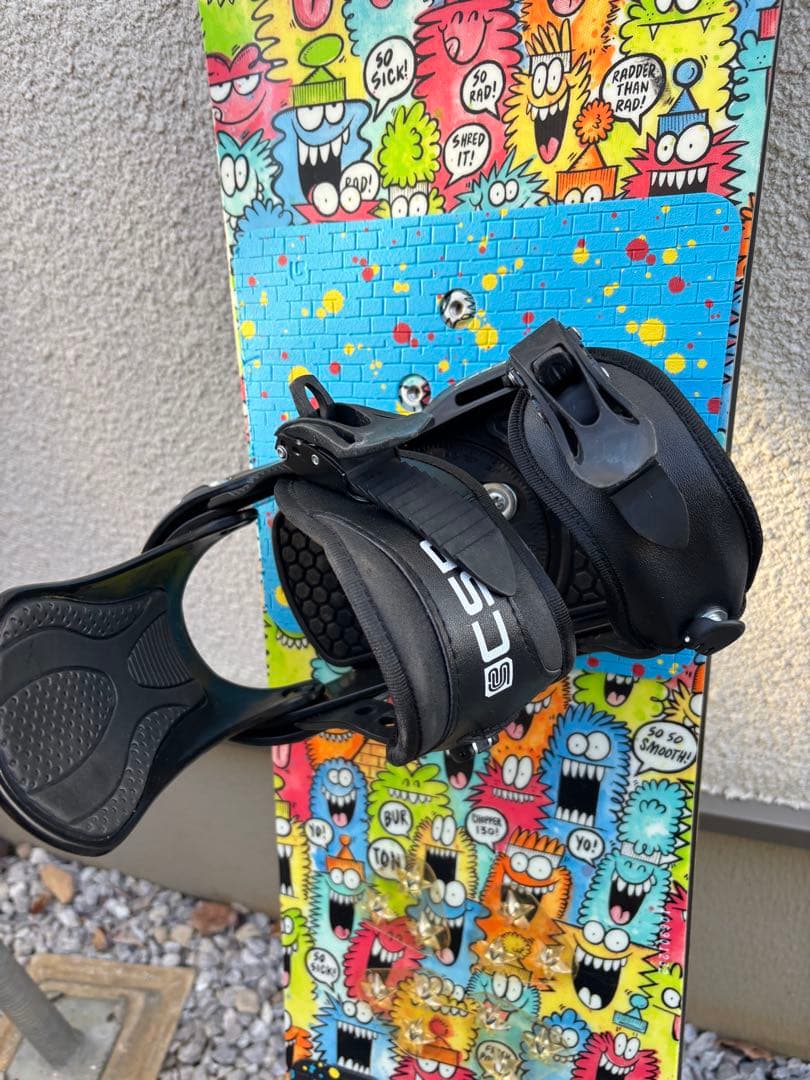 着払い　バードンのスノーボード130cmとCSBのビンディングのセット