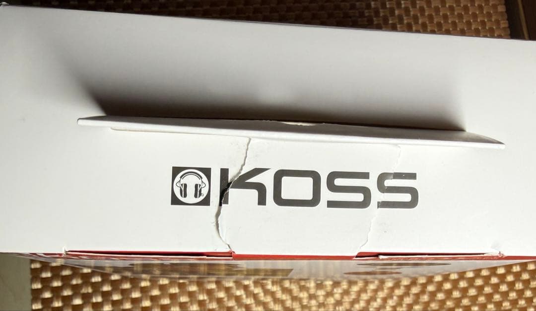 KOSS PORTA PRO Red Hot　北欧限定カラー