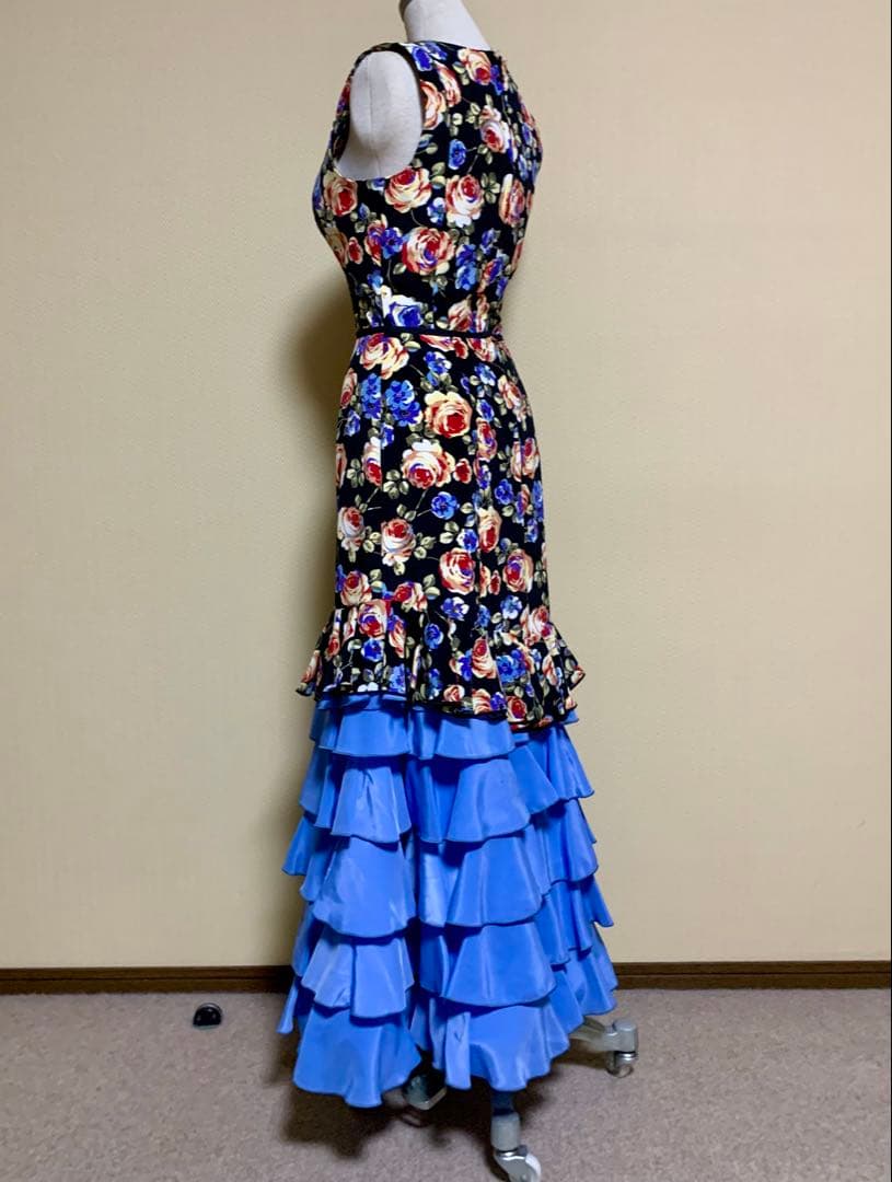 フラメンコ衣装　スペイン製ツーピース、ベルト付き