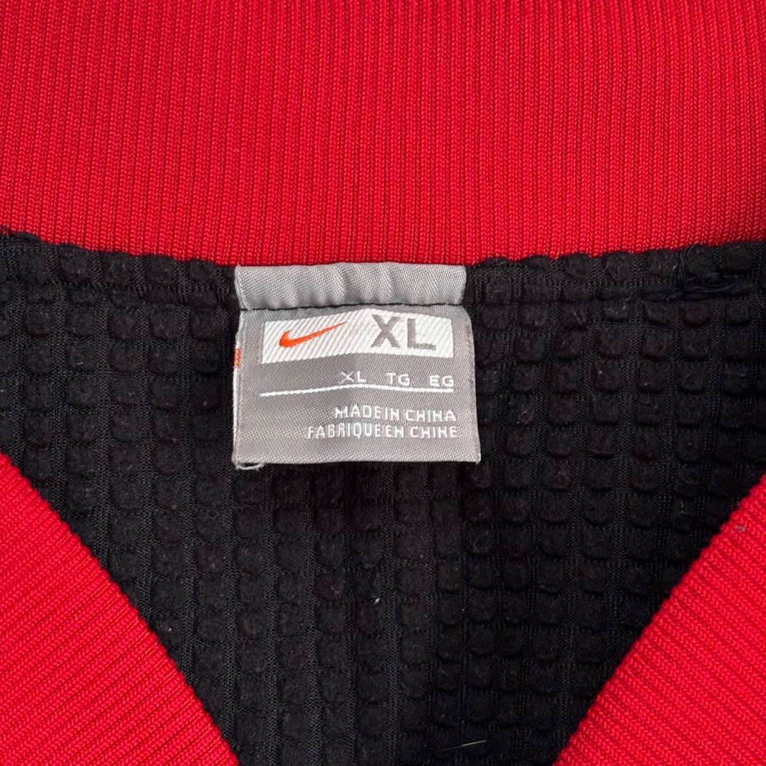 ピステ ナイキ NIKE ナイロンジャケット 黒 赤 白 XL 大きめ ビック