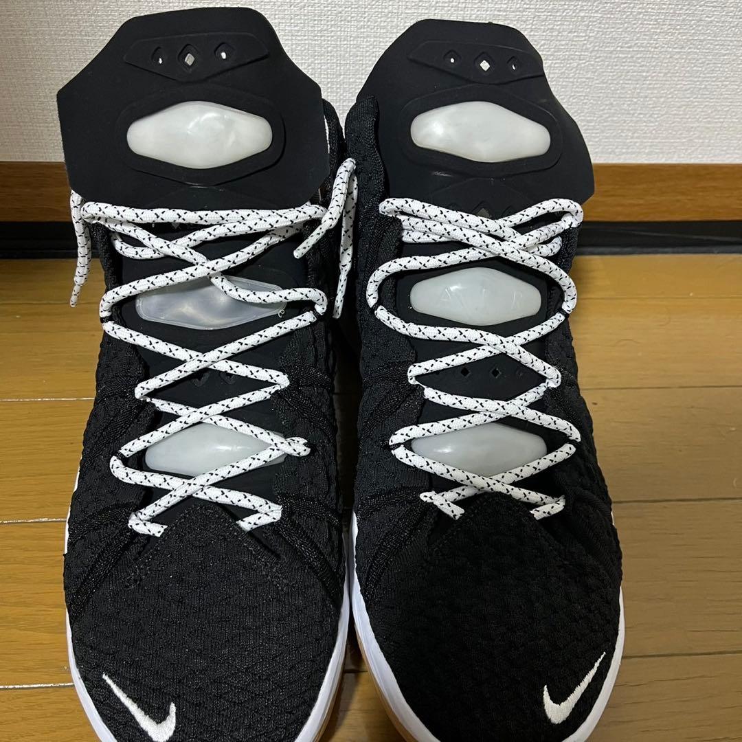 レブロン18 バッシュ　ナイキ
