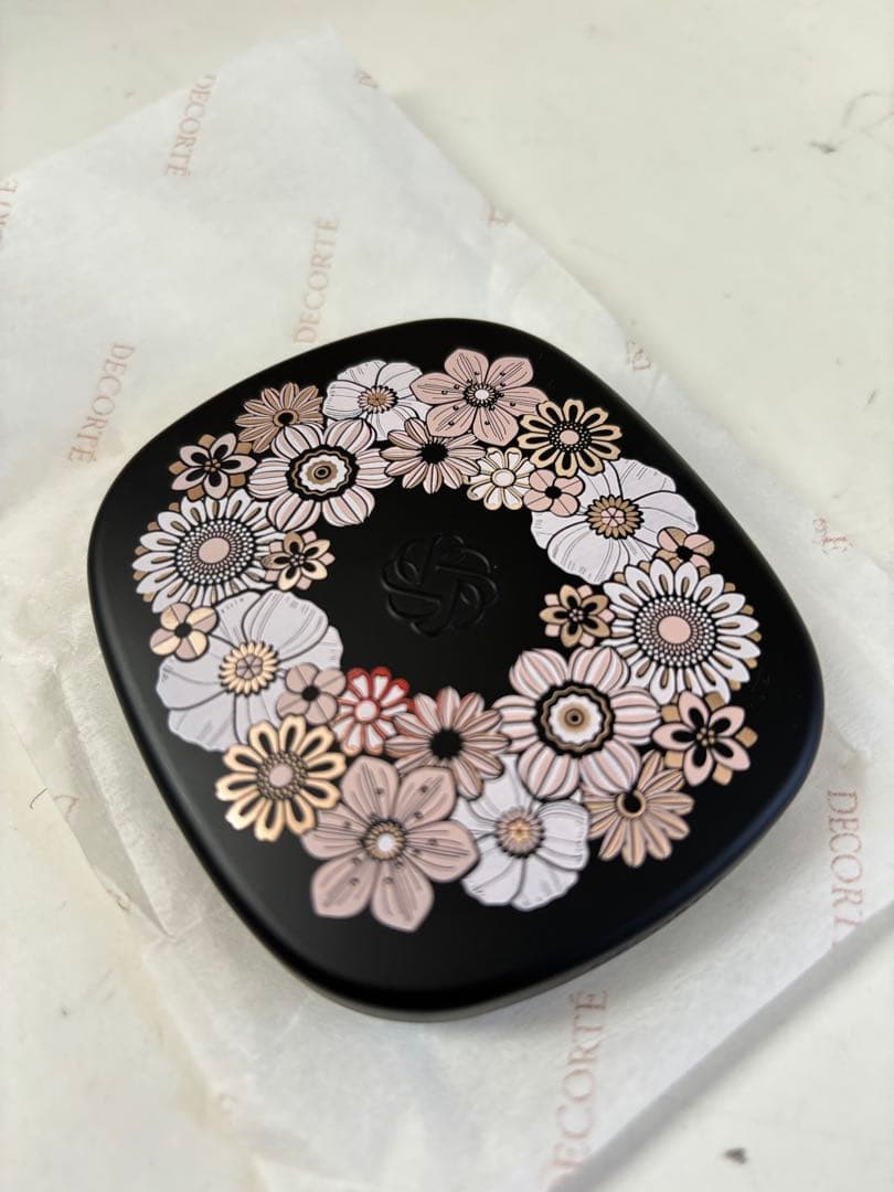 コスメデコルテ　エターナルブルーム　アイシャドウ　08