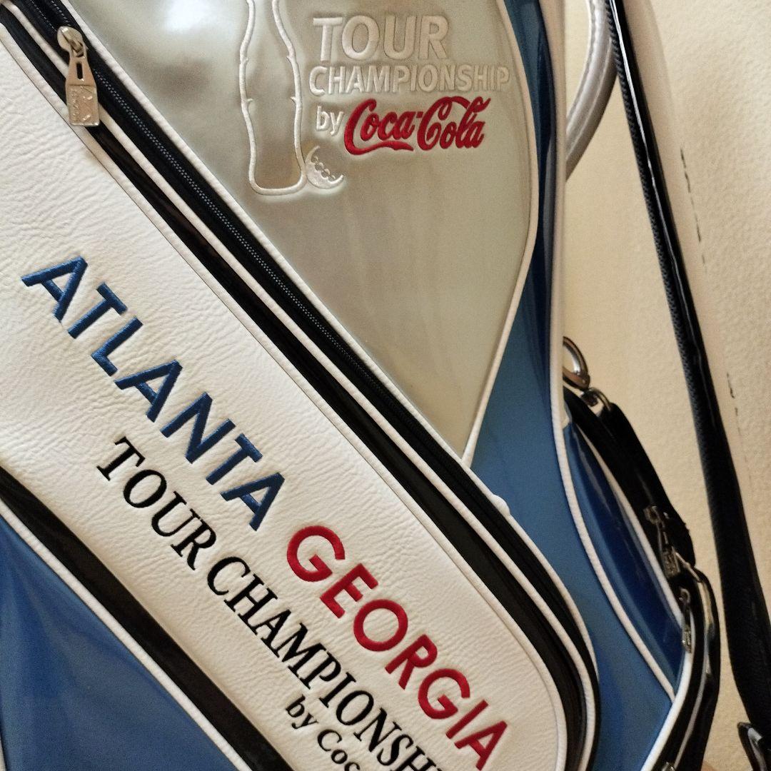 TaylorMade SIM2 ドライバー、ユーティリティ& アイアン小物セット