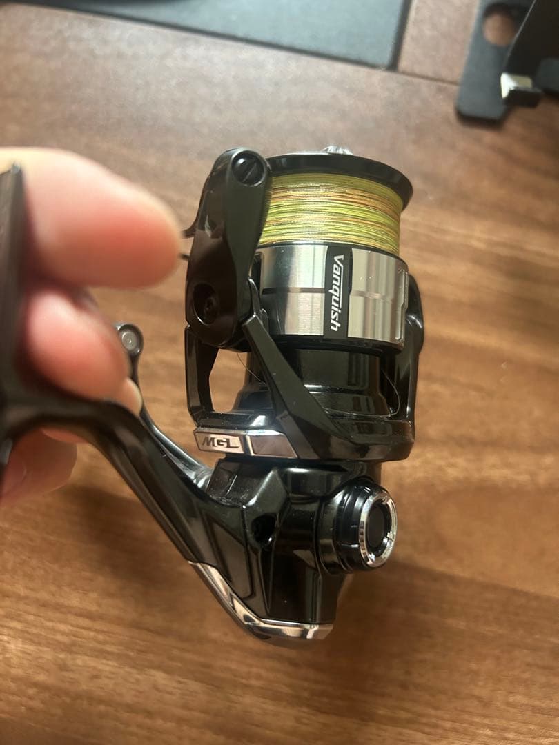 Vanquish スピニングリール　ヴァンキッシュ23