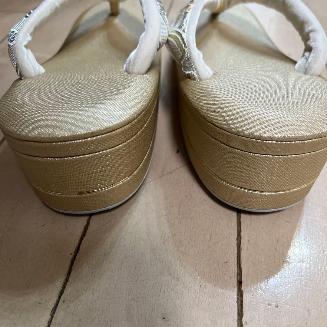 ゴールド刺繍和装用バッグと草履セット