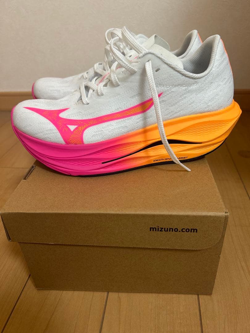 ウェーブリベリオンフラッシュ3 走行距離30km 普段25.0cmの人に合う